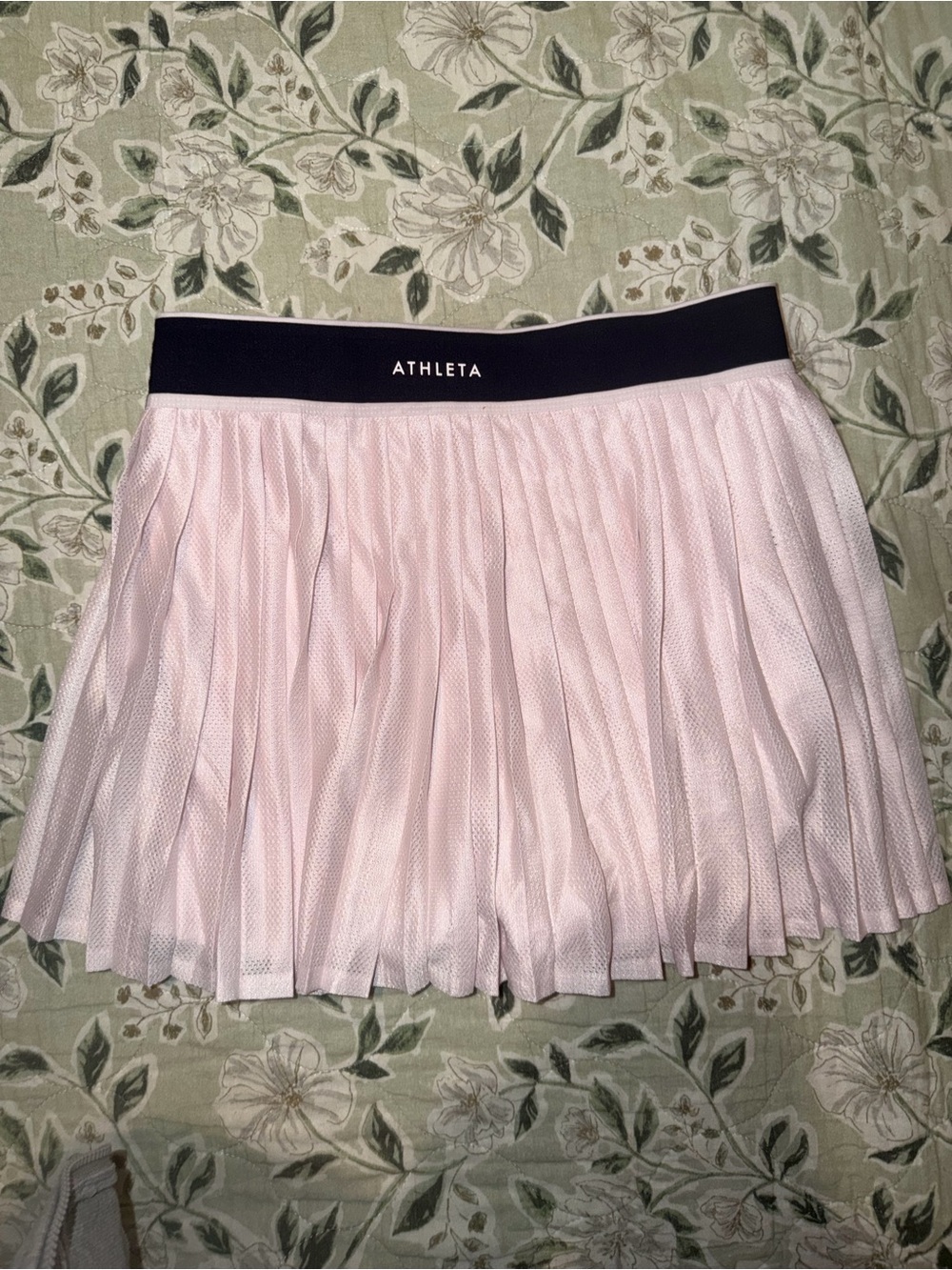 Athleta Light Pink Pleated Active Skirt with Black Waistband